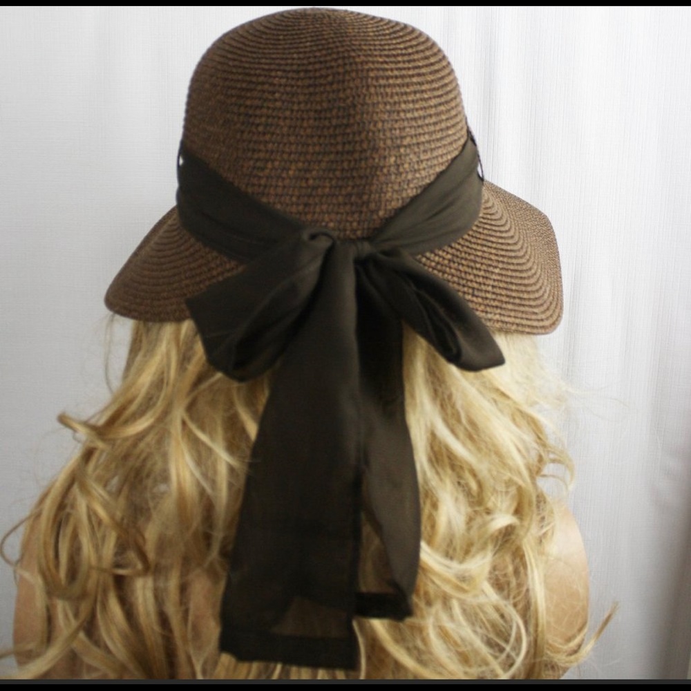 ❌SOLD❌ Sweet & Sexy Ribbon Accented Floppy Straw Hat NWT - Picture 1 of 8
